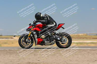 media/Sep-04-2023-Lets Ride (Mon) [[34443f911e]]/B Group/1220pm (Wheelie Bump)/